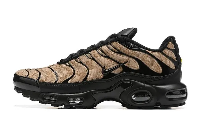 Nike Air Max Plus Gucci Beige