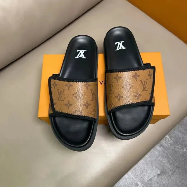 Louis Vuitton sandals slippers