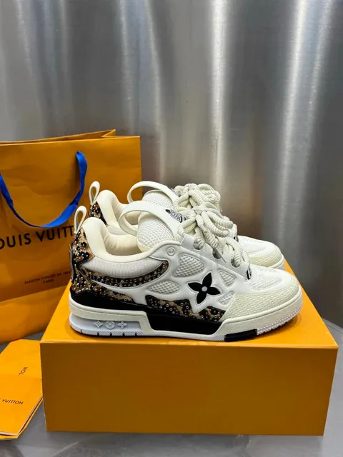 Louis Vuitton LV Trainer Leopard Stud