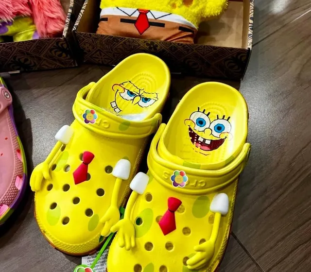 Crocs Classic Clog SpongeBob SquarePants
