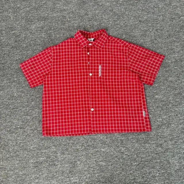 红色 MET055