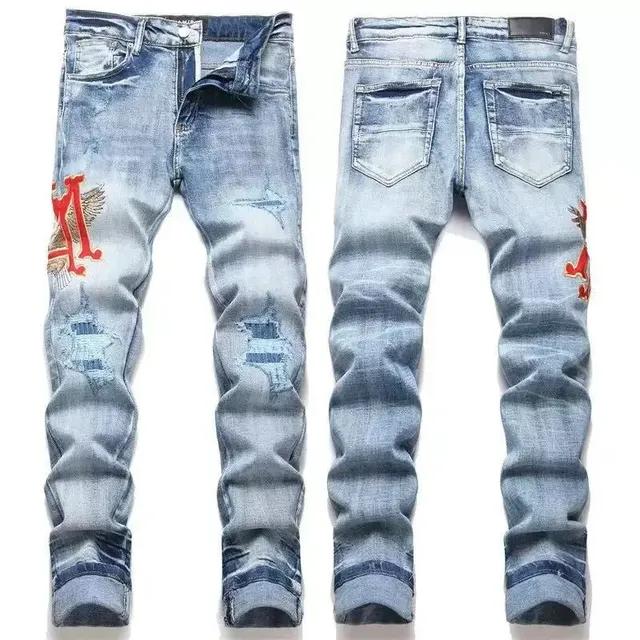 Amiri Distressed Jeans Embroidered Logo