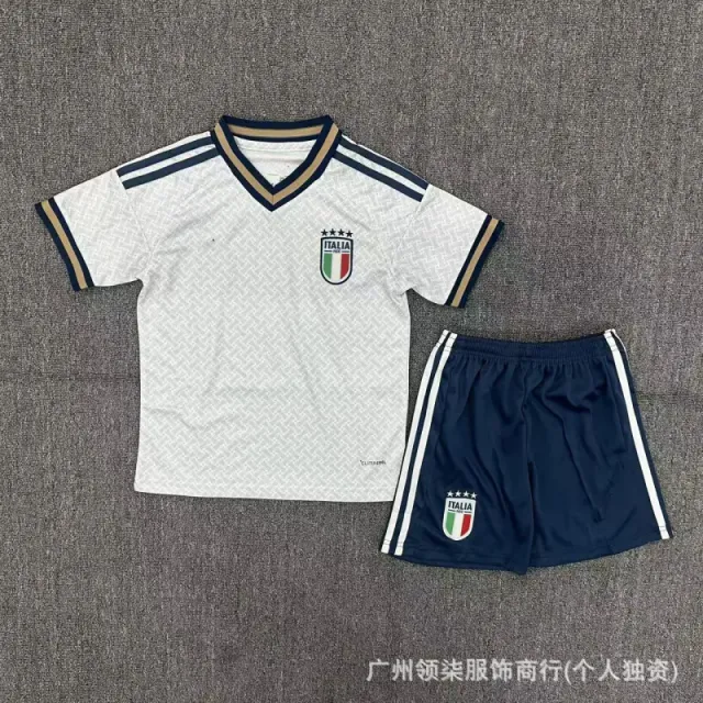 2627 italy away game