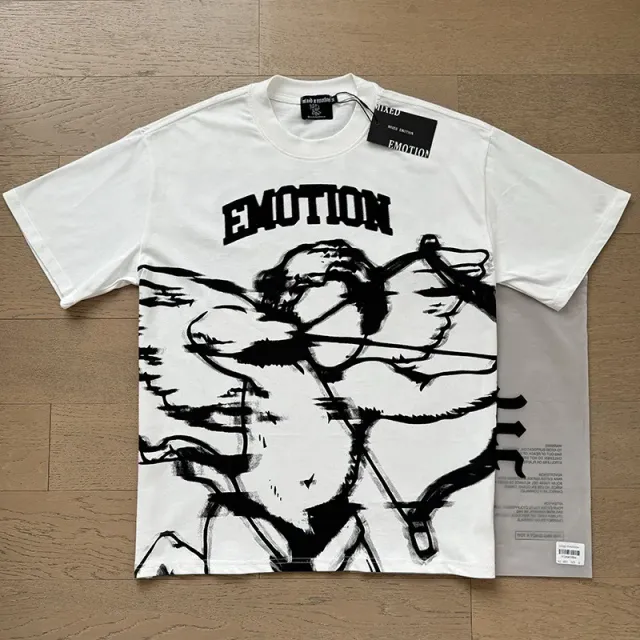 0003白色