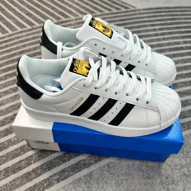 Adidas Superstar Classic