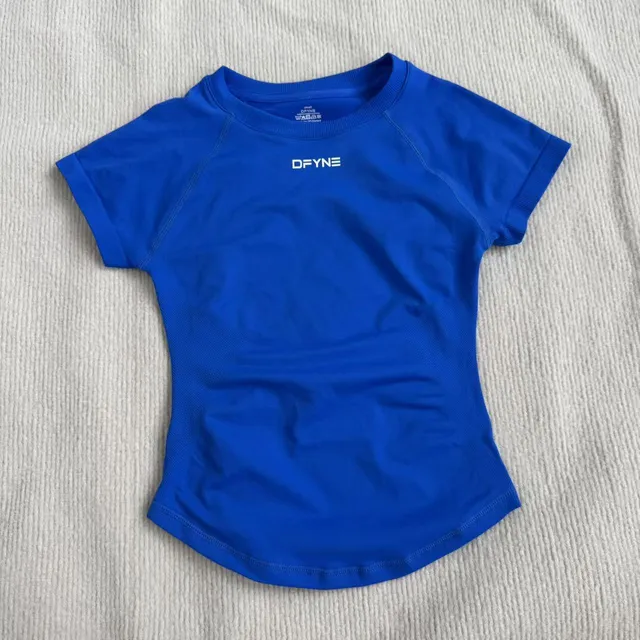 DFYNE Performance Tee Solid Blue
