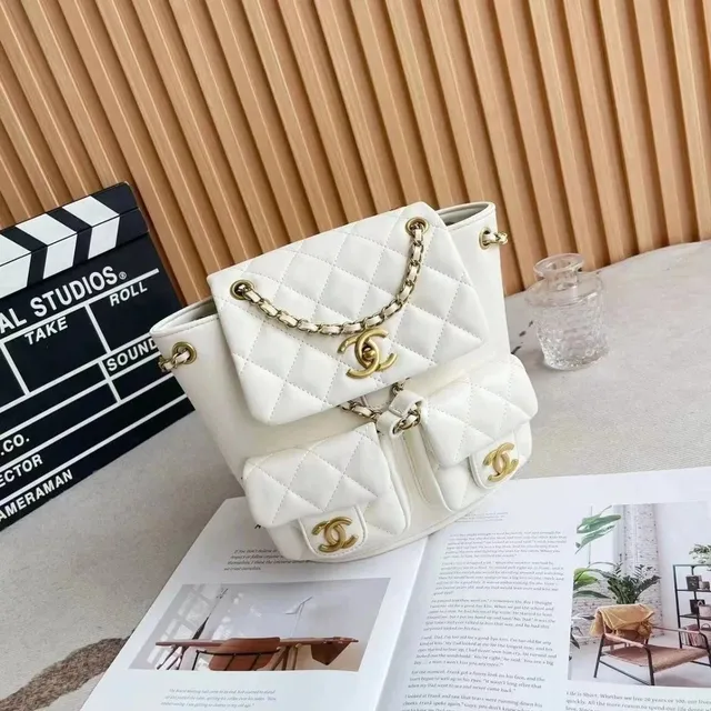Chanel Classic Flap Bag Quilted Chain Shoulder Bag