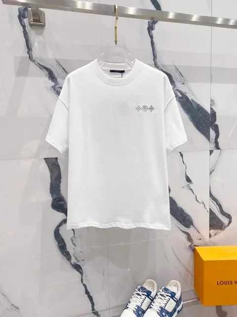 Louis Vuitton T-Shirt Monogram Motif