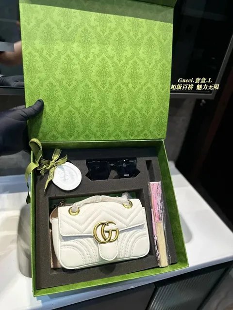 050403051-白色(Size:22cm)