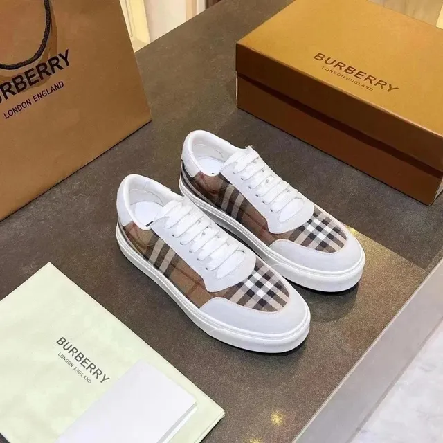 Burberry Low-Top Sneaker Checkered Panel