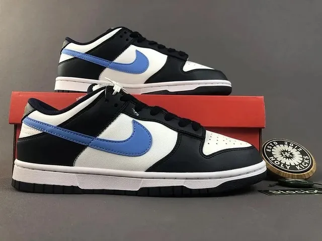 Nike Dunk Low University Blue
