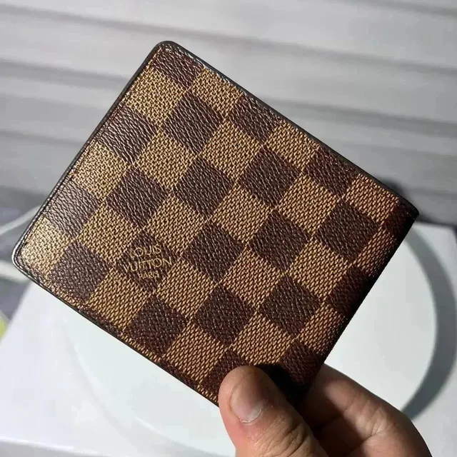 Louis Vuitton Bifold Wallet Damier Ebene