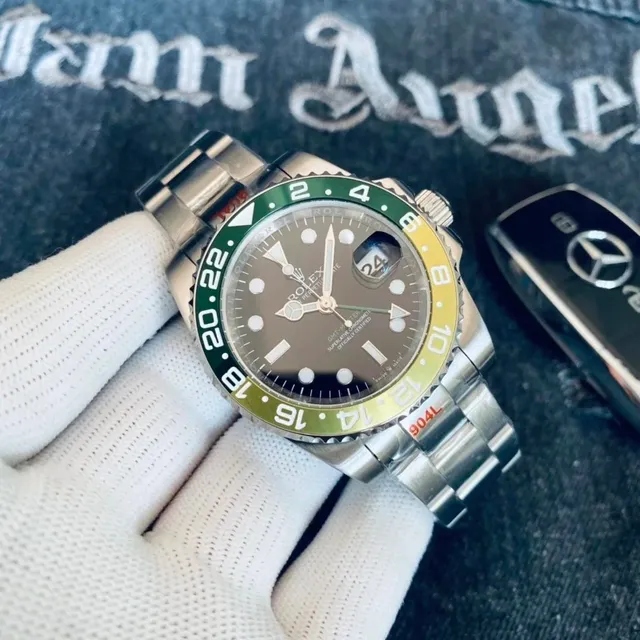 Rolex GMT-Master II Pepsi Bezel
