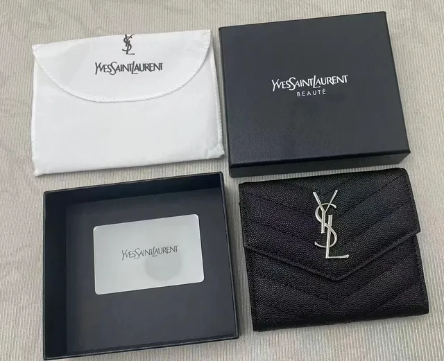 Saint Laurent Monogram Wallet Quilted Leather