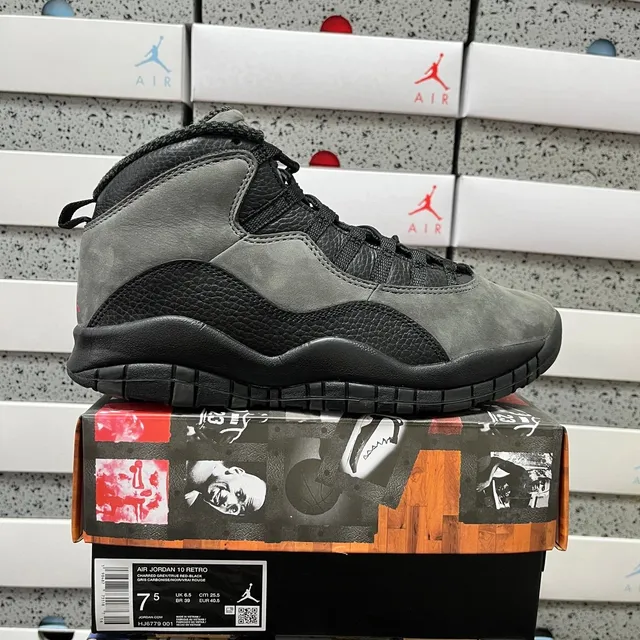 AJ10 灰黑色 HJ6779-001