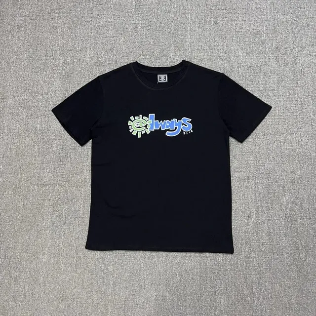 07黑色