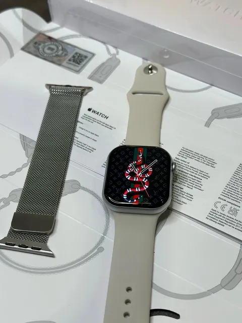 AppleWatch S10手表 哑银色