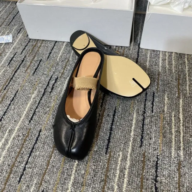 黑色 玛丽珍