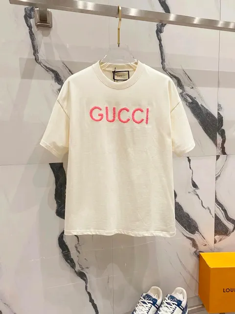Gucci Logo T-Shirt