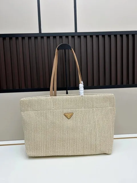 37x31x16