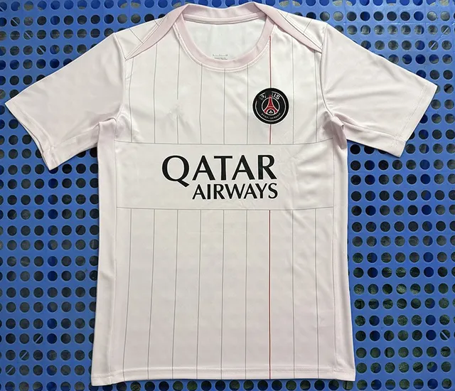 25-26 Paris Pink Training Clothes