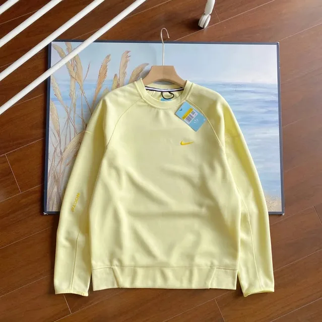 Nike Crewneck Sweatshirt Pale Yellow