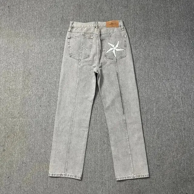 Corteiz Straight Fit Jeans Embroidered Star