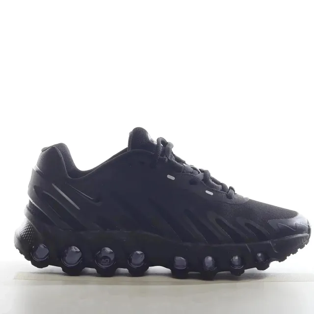 Nike Air Max TN Triple Black