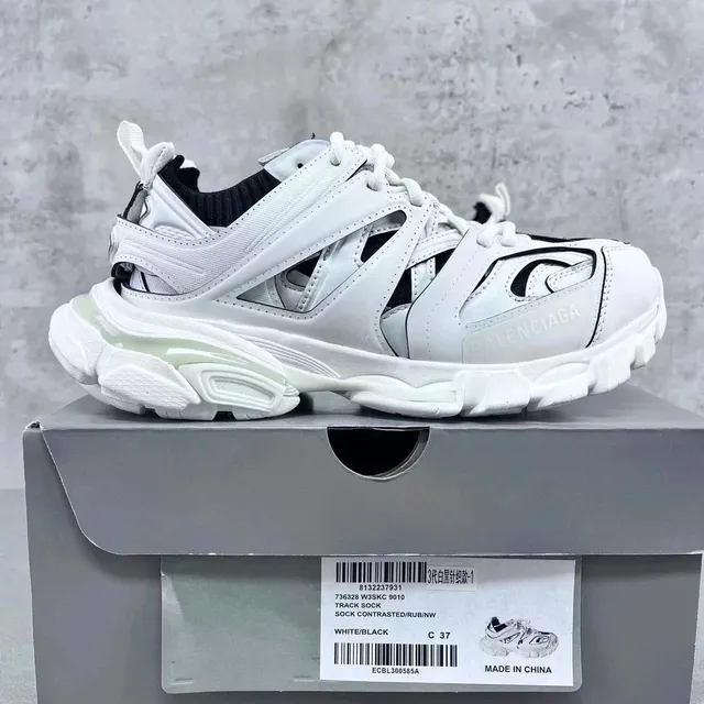 Balenciaga Triple S White/Black