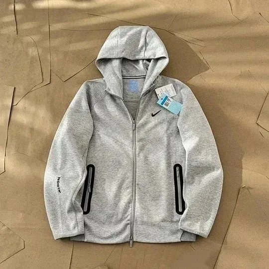 Nike Tech Fleece Hoodie Heather Grey