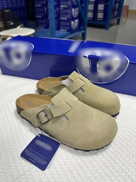 Birkenstock Boston Clog Suede Beige