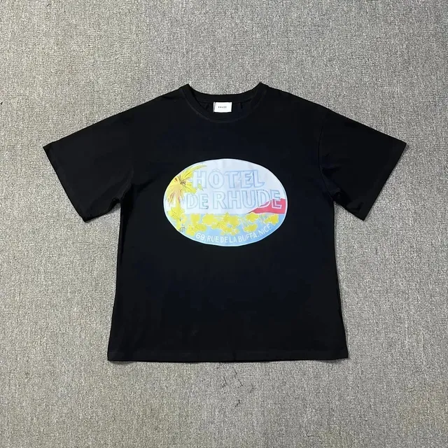 Hotel de Rhude Tee Oval Print