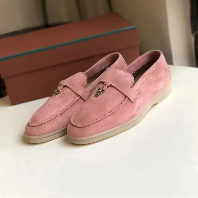 粉色