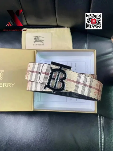 Burberry TB Belt Haymarket Check
