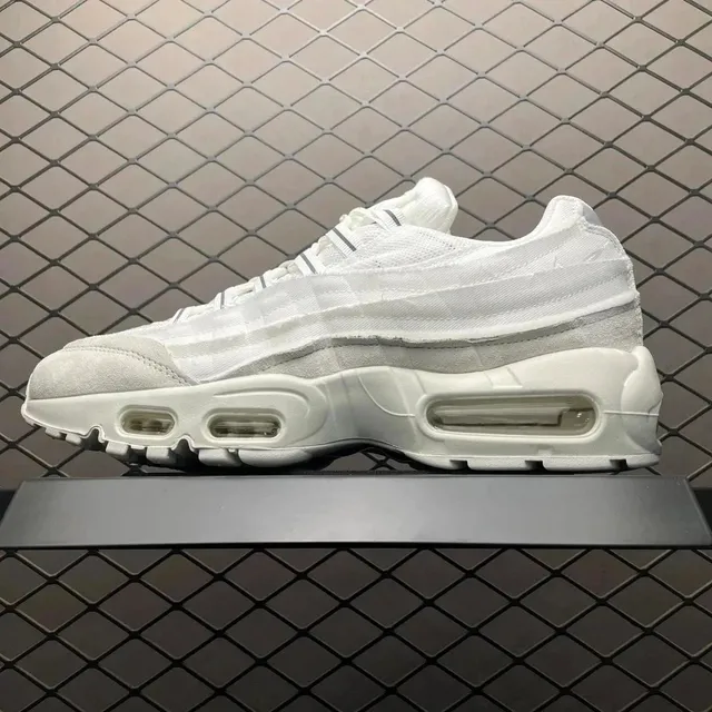 Nike Air Max 95 Triple White