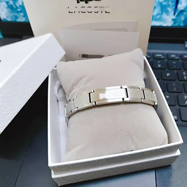 Steel colored crocodile bracelet+box
