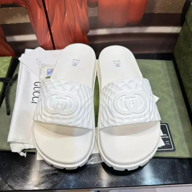 Gucci GG Marmont Slide White