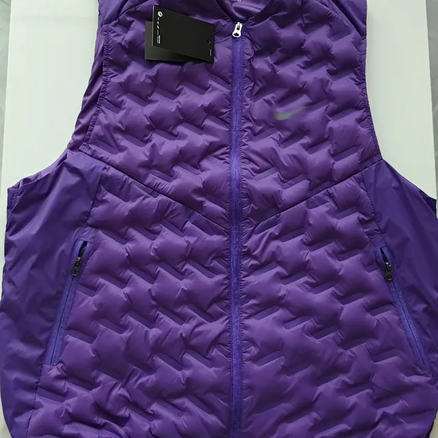 Nike Puffer Vest Quilted Chevron