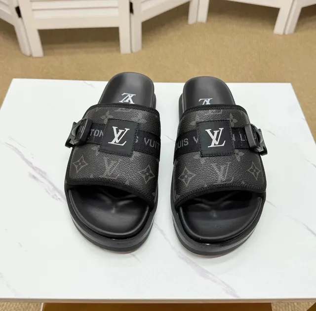 Louis Vuitton LV Slide Sandal Monogram