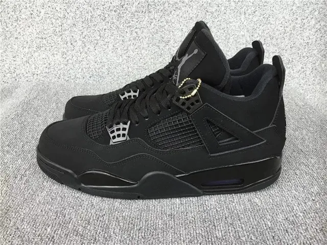 Air Jordan 4 Triple Black