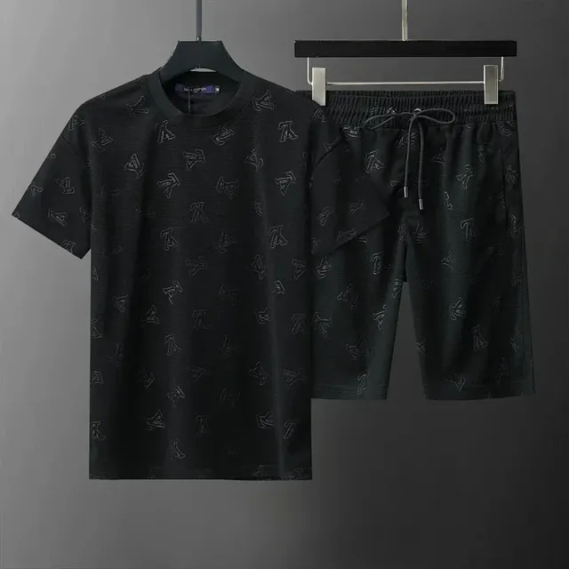 Louis Vuitton Monogram Print Set All-Over Logo