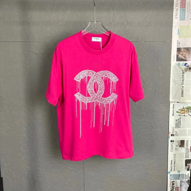 Chanel T-Shirt Pearl-Embellished CC Logo