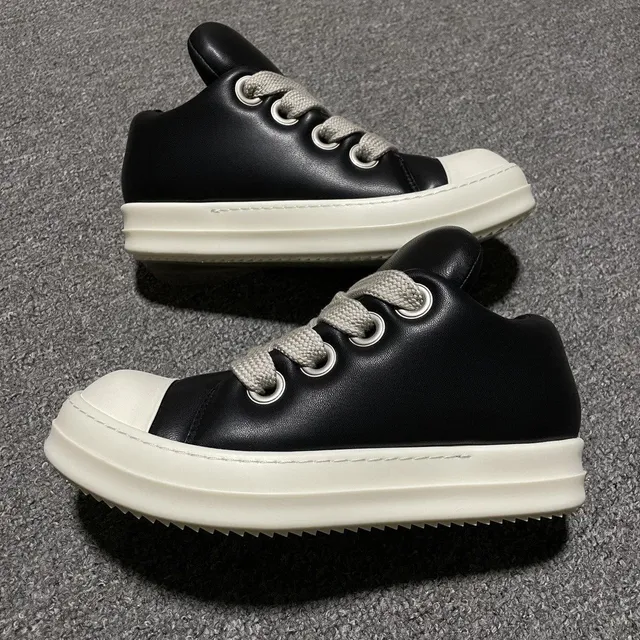Rick Owens Low Sneaker Black and White