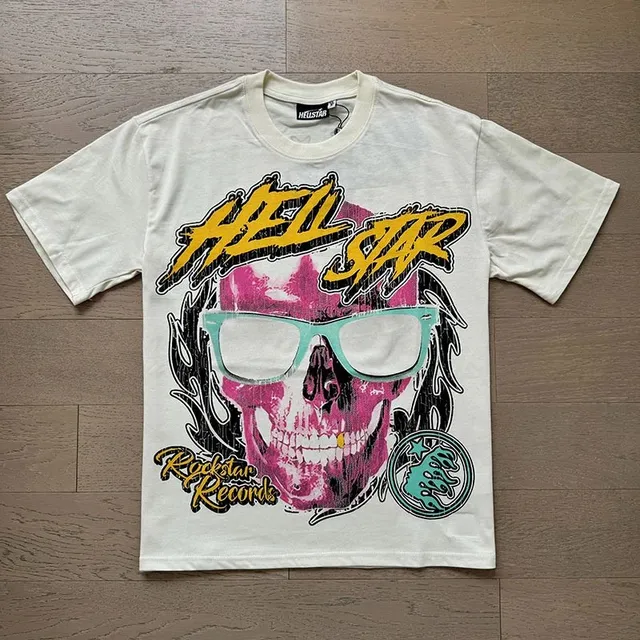 Hellstar Graphic Tee Skull with Sunglasses Print