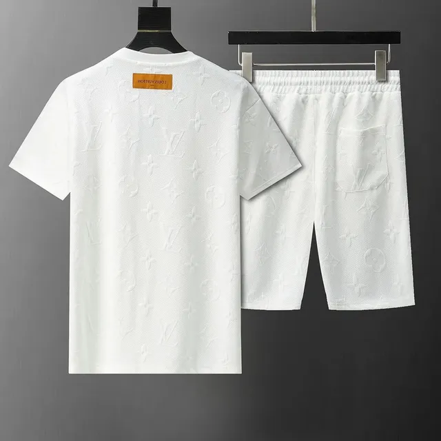 Louis Vuitton sets