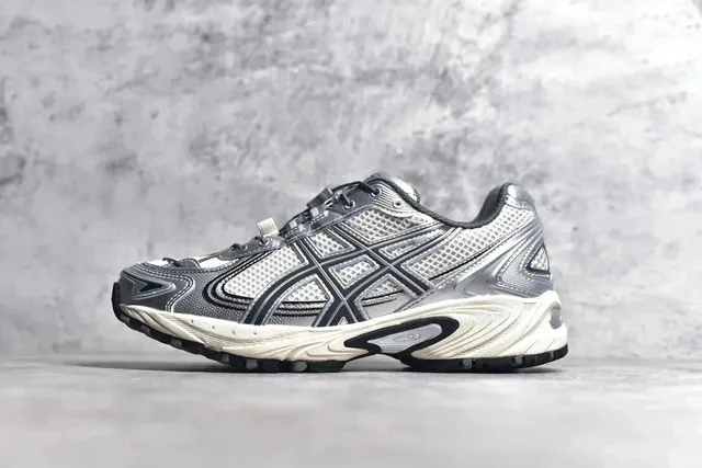 Asics Gel-Kayano 14 Silver Mesh