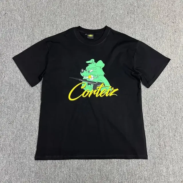 Corteiz Graphic Tee Green Pig with Rifle