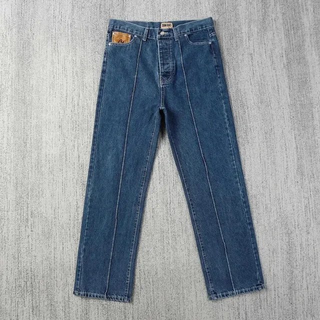 Levi's 501 Original Fit Medium Wash