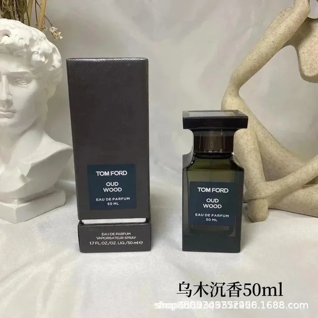 Tom Ford Oud Wood Eau de Parfum