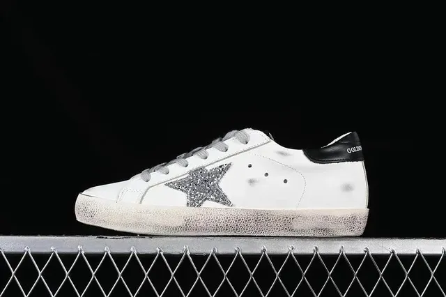Golden Goose Superstar Glitter Star